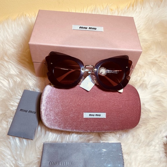 New Miu Miu butterfly sunglasses - Picture 8 of 9